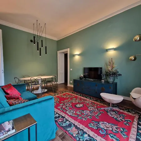 Lägenhet Elegant House, In The Center